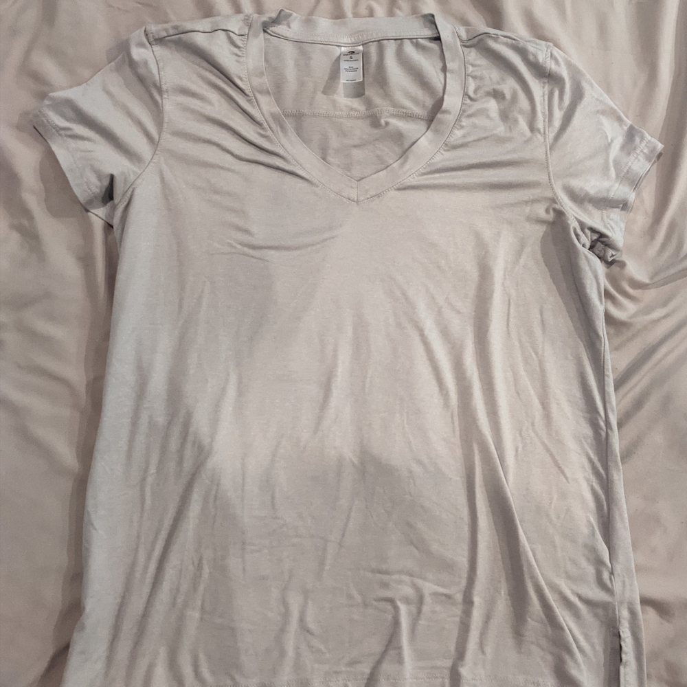 Deleting listing Friday! Grey V neck Tshirt